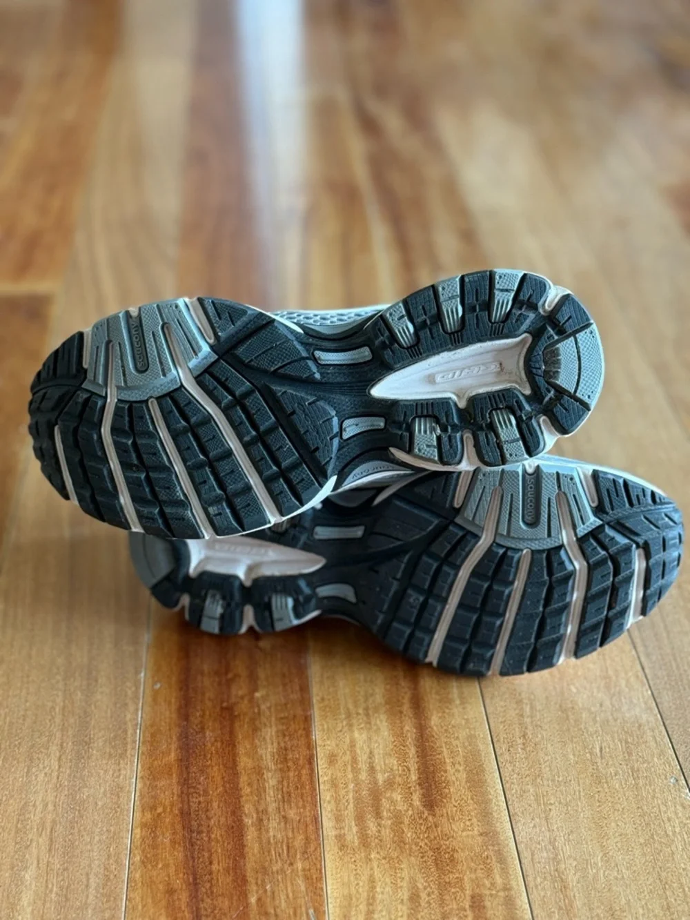 Saucony Ride Millenium - Picture 4 of 6